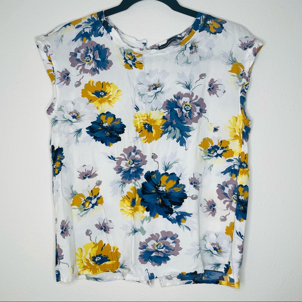 Abercrombie and Fitch floral blouse